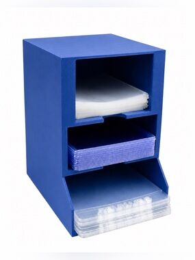 Blue Trading Card / Sports Card Penny Sleeve, Top Loader, Semi Rigid Caddie